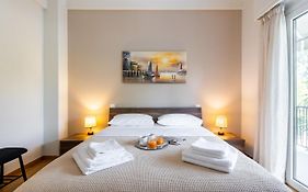 Renovated Apartment Near Acropolis